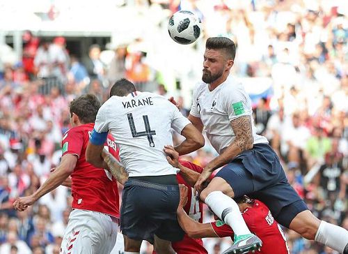  英超焦点战：曼城VS纽卡斯尔联，谁能笑傲赛场？